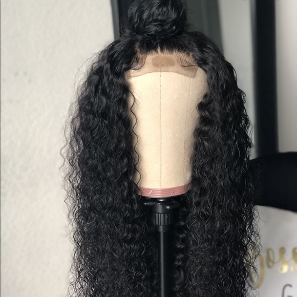 Custom 360 frontal wig